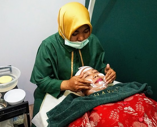 Hayyu Syar’i Skin Clinic Surabaya, Klinik Kecantikan Kulit Syar’i Pertama di Indonesia