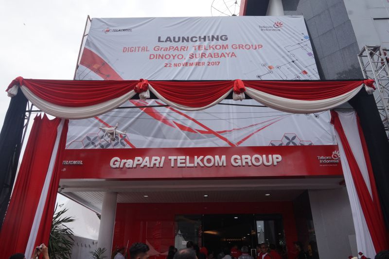 Kerennya Digital GraPARI Telkom Group Dinoyo, Customer Service Center yang unik dan canggih!