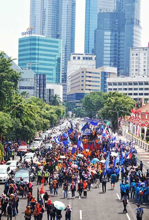 Hari Buruh 2019 di Surabaya, Pekerja perjuangkan Upah Layak dan Pembatalan PHK Sepihak