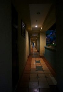 Review Hotel Marbella Anyer yang katanya angker Yuniari Nukti