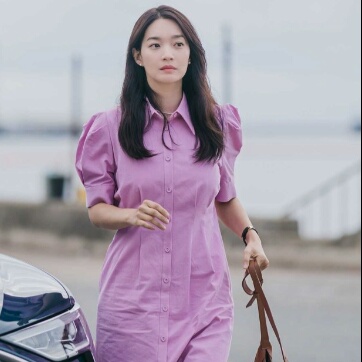 4 inspirasi Outfit ala Hye Jin di Hometown Chachacha