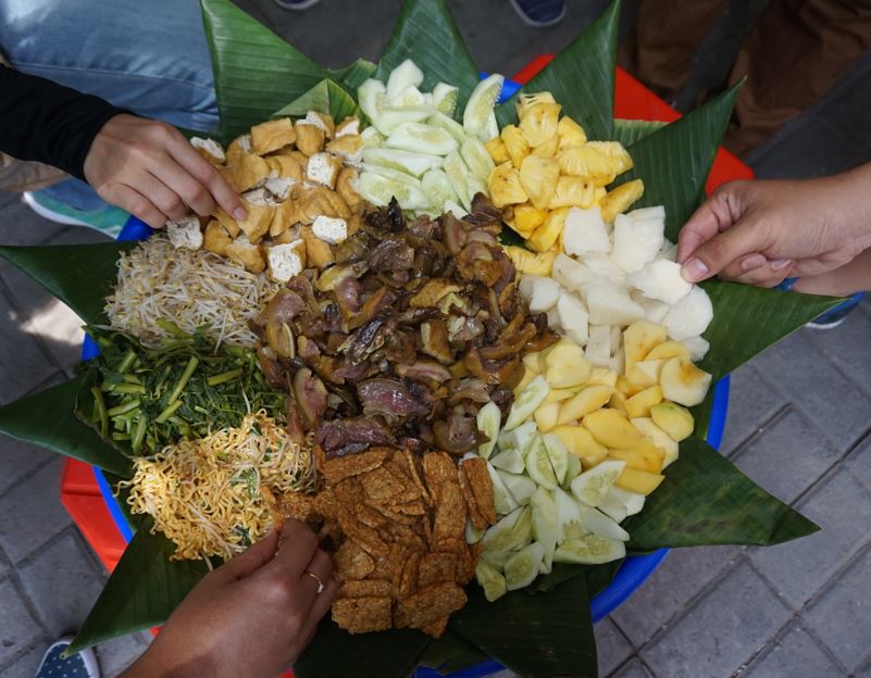 Rujak Cingur Jawa Timur